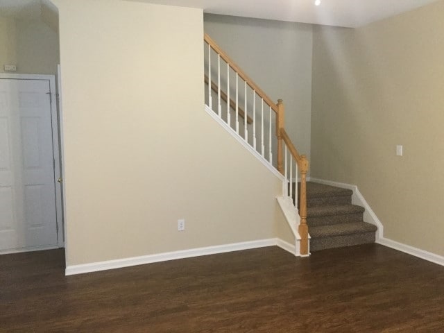 Photo - 6216 Roseway Ct