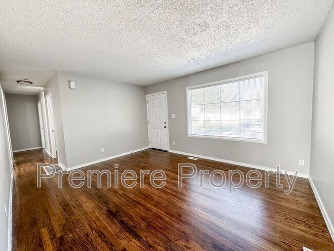 Photo - 1721 S Ellison Way