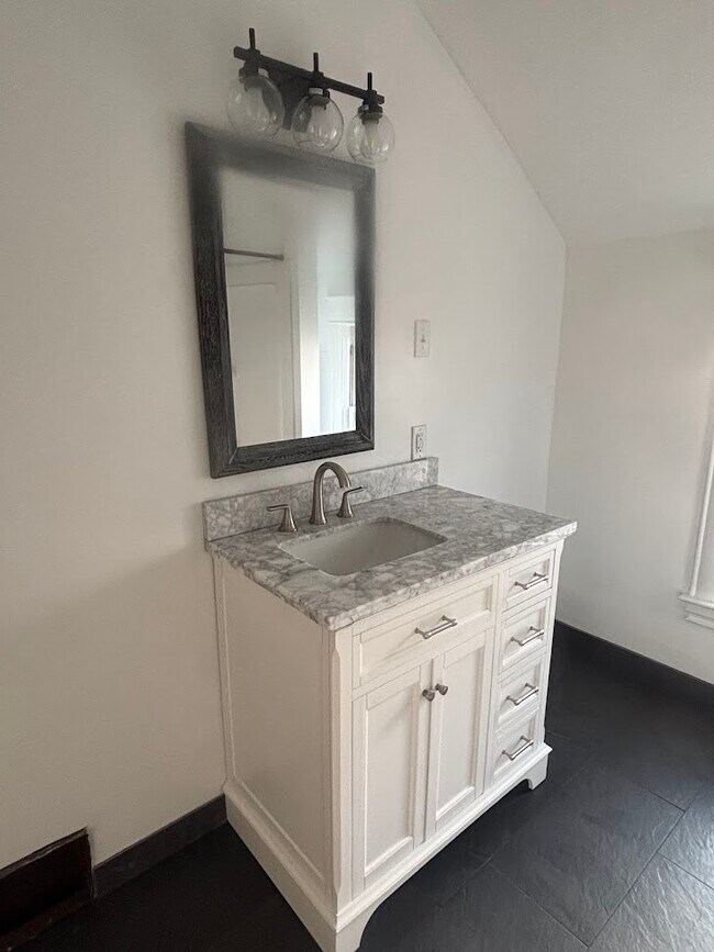 Photo - 739 Minor Ave