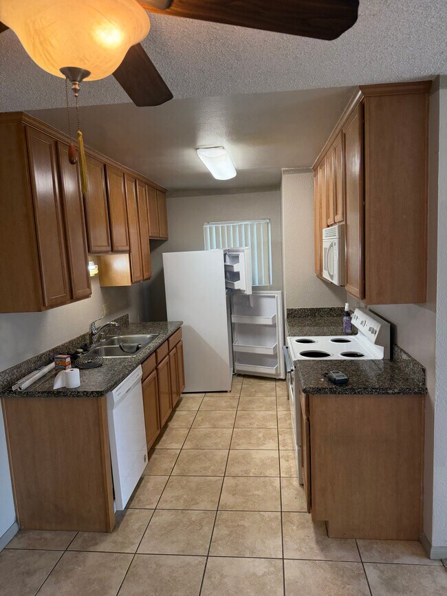 Photo - 467 Ballantyne St Unit 44