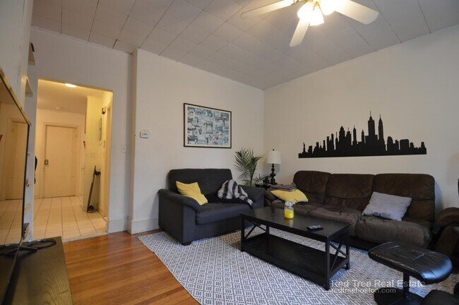 Photo - 216 Freeman St