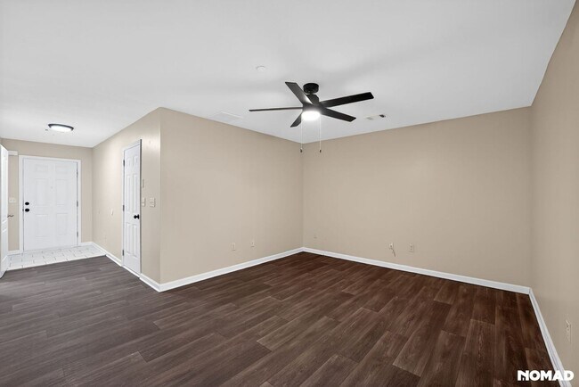 Photo - 1734 Old Dogwood