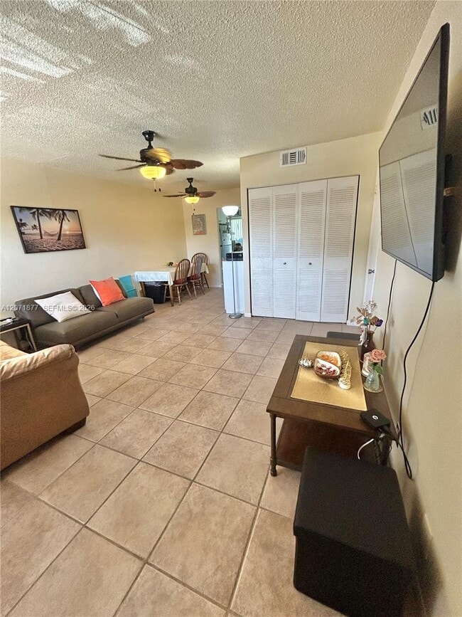 Photo - 7305 NW 4th Pl Unit 204