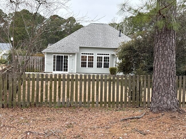 Photo - 143 N Belvedere Dr