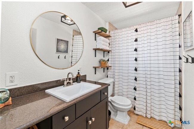 Photo - 1113 W Oltorf St