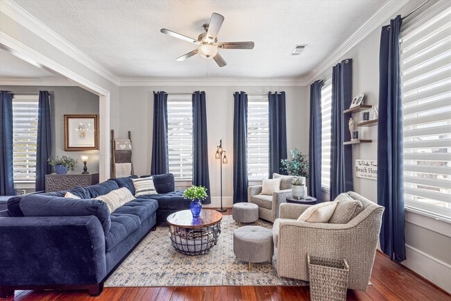 Photo - 3216 Avenue N