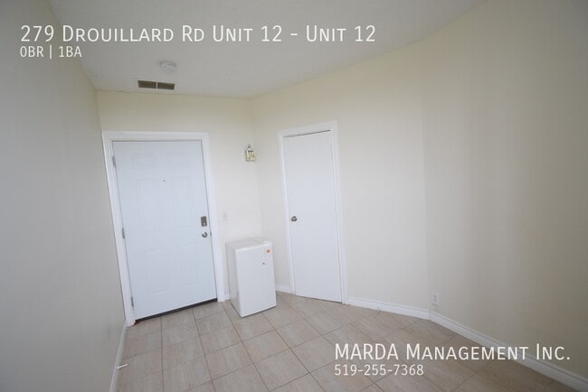 Photo - ROOM FOR RENT IN FORD CITY IDEAL FOR MATURE STUDENT- ALL INCLUSIVE! Unit 12