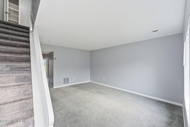 Photo - 105 Creek Rd