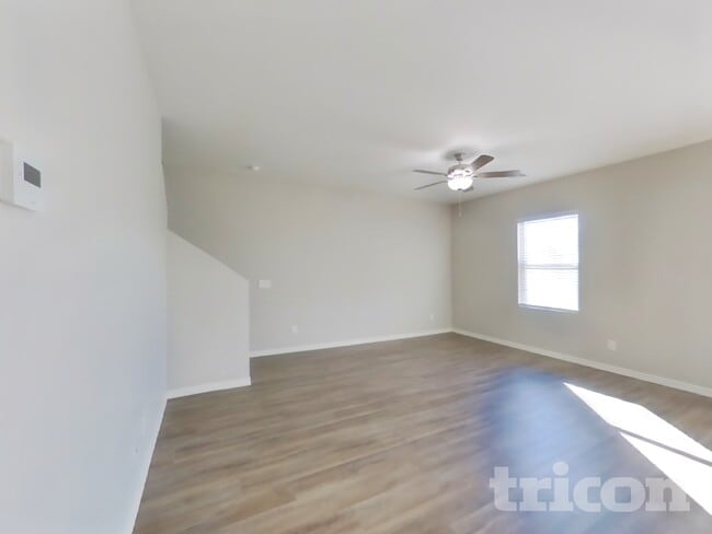 Photo - 4521 W Saddlebush Way