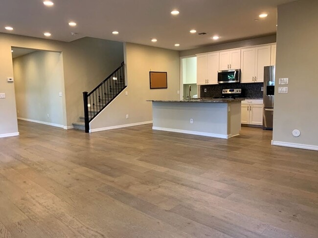 Photo - 4 BEDROOM PLUS LOFT, BUILT IN BBQ WITH COMMUNITY POOL