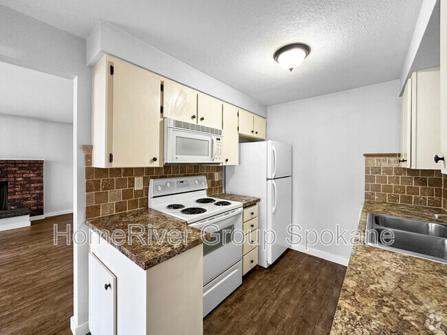 Building Photo - 1227 E 29th Ave Rental
