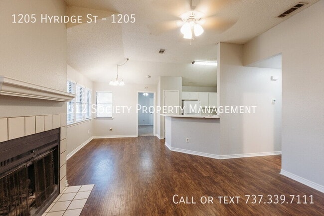 Photo - 1205 Hyridge St Unidad 1205