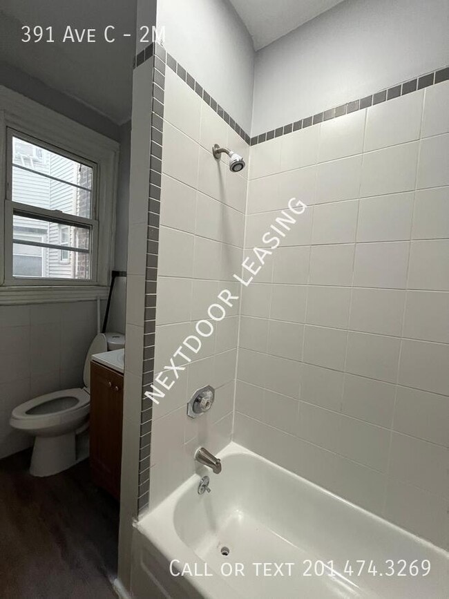 Photo - 391 Avenue C Unidad 2M