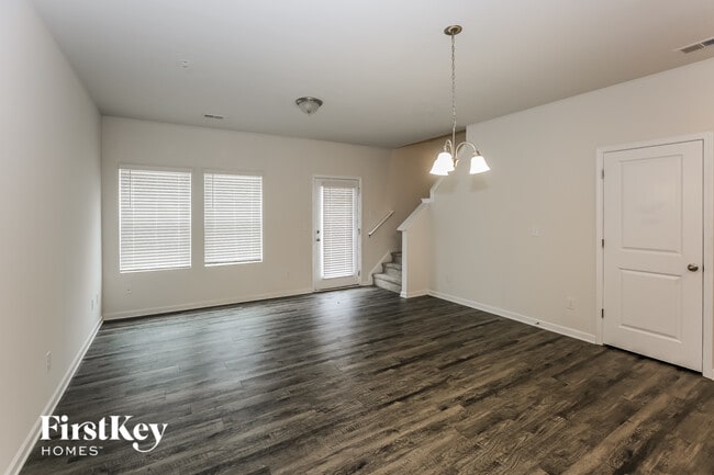 Photo - 9409 Coddle Ct NW