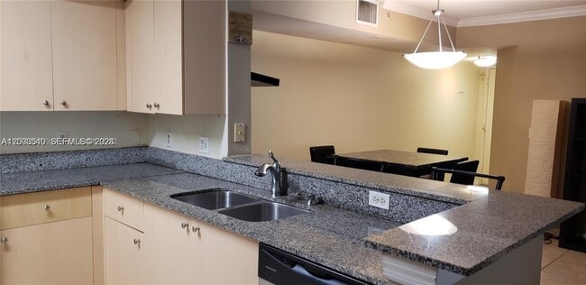 Photo - 2496 Centergate Dr Unit 101