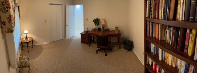 Photo - 5 Players Club Dr Unit B104