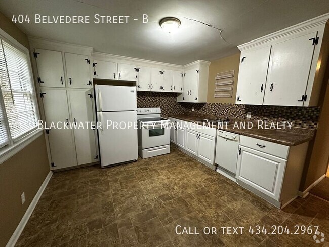 Building Photo - 2 Bedroom Apartment off Rivermont Avenue! Unit B