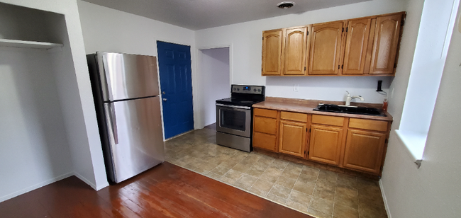 Photo - 269 NW Chehalis Ave House