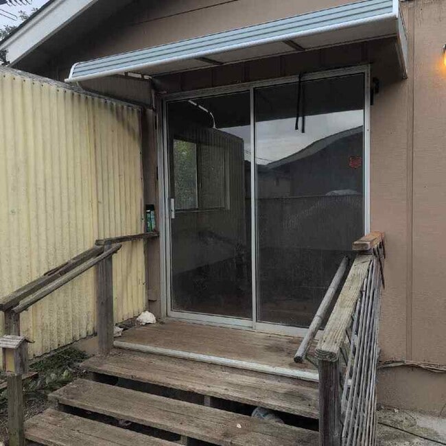 Photo - 231 Hawthorne St