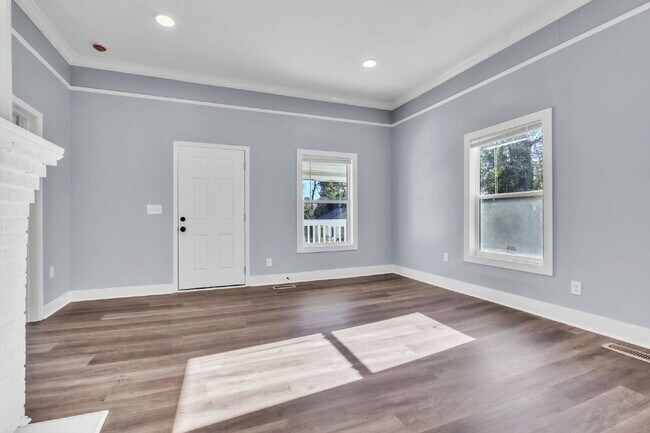 Photo - Cozy 2BR, 1BA Home with Spacious Yard