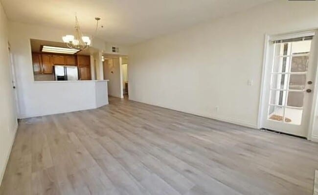 Photo - 5865 Friars Rd