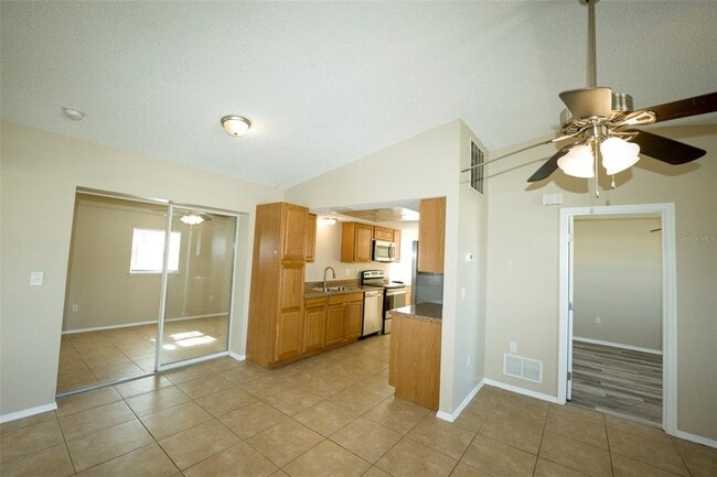 Photo - 207 Periwinkle Rd