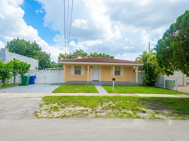 325 SW 63rd Ave