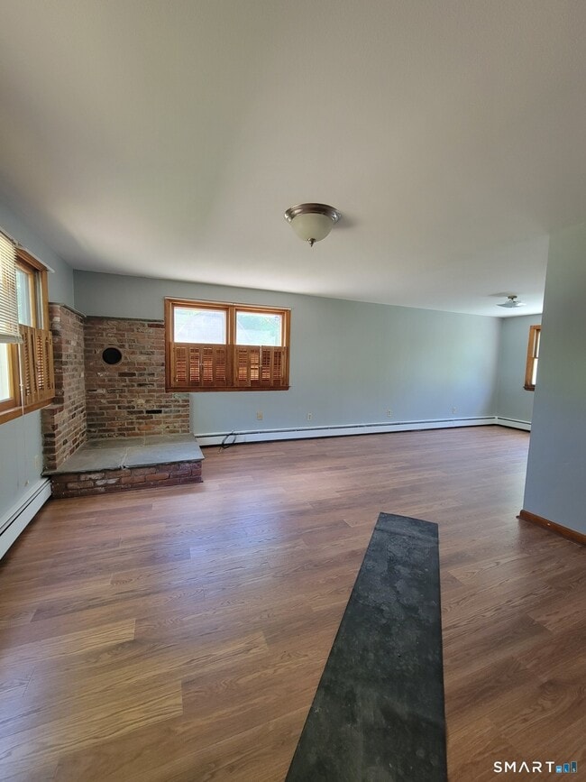 Photo - 18 Parsonage Rd Unit Floor 1