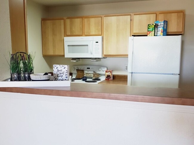 Roosevelt Park Apartments - Roosevelt Park Apartments