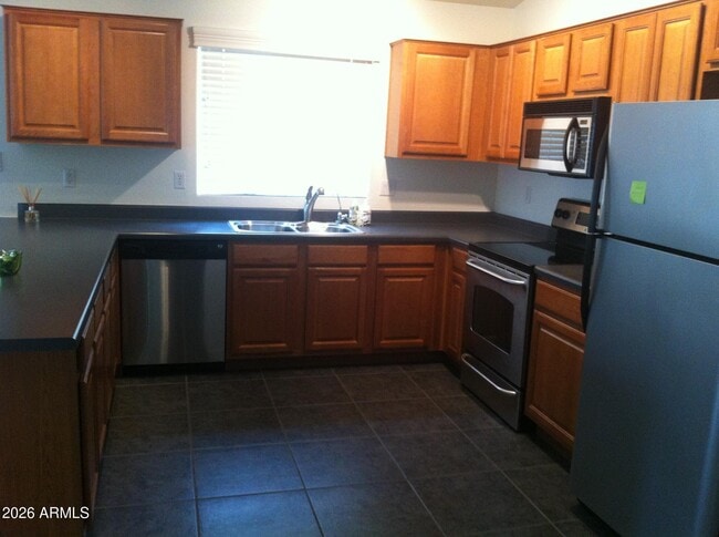 Photo - 24903 W Illini St