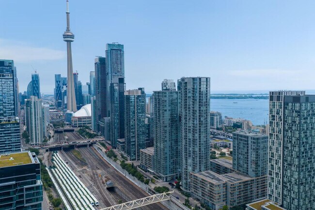 Photo - 2708 Puente de Luz Unité SI ID1473066P