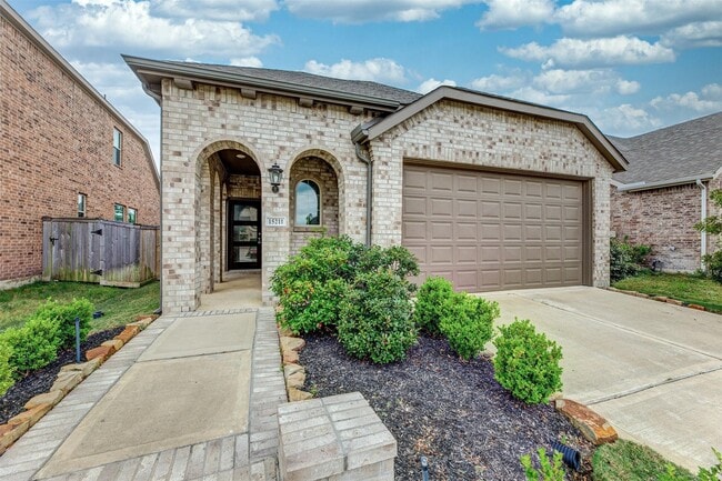 Photo - 15211 Stuart Bat Cave Ln