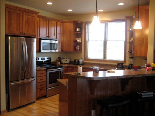 Cocina - refrigerador nuevo - 420 Breckenridge Rd