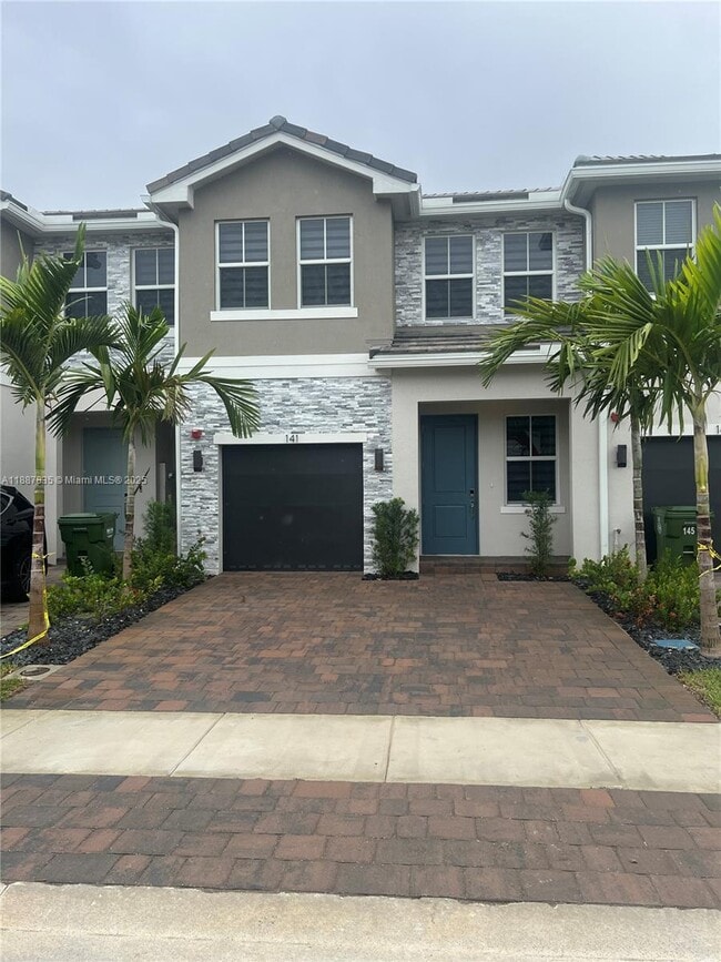Photo - 141 SW 171st Ave