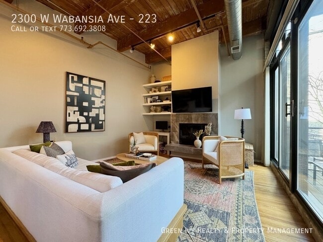 Photo - 2300 W Wabansia Ave Unit 223