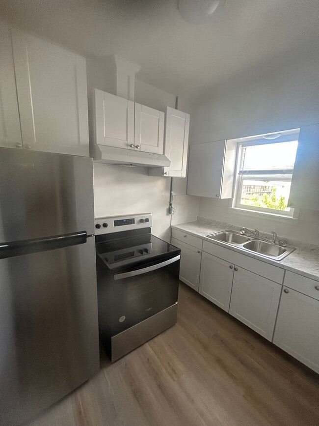 Photo - University of Utah Student Housing Unit 64 S