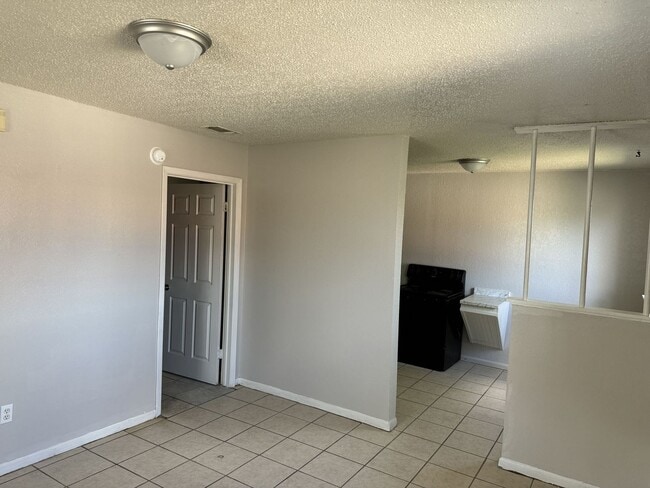 Photo - 1218-1220 Georgetown Road Apartment Unit #1220