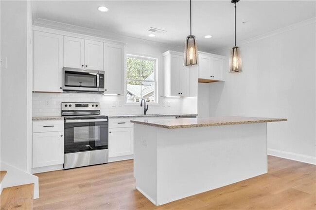 Photo - 203 Riverstone Commons Cir