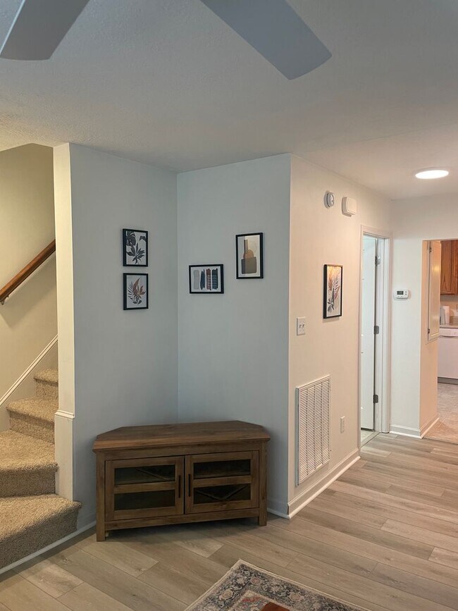 Photo - 2 BR 2.5 Bath Townhome