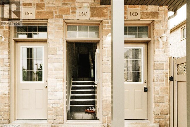 Photo - 931 Glasgow St