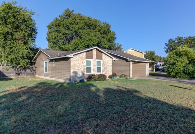 Photo - Recently renovated, move-in ready 3/2 home...