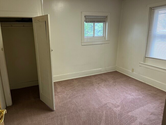 Photo - 121 S Third Street