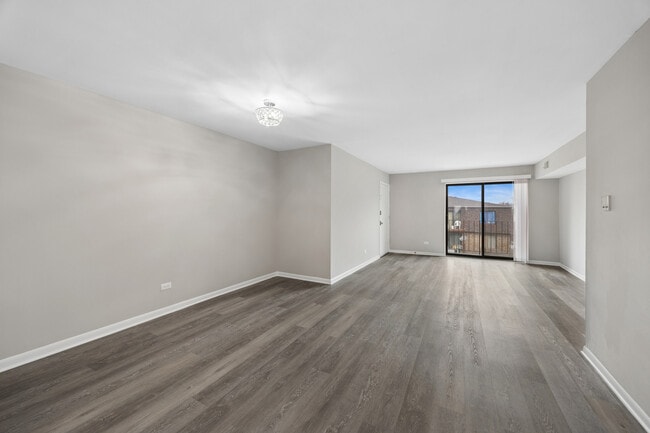 Photo - 1543 Ardmore Ave Unit E