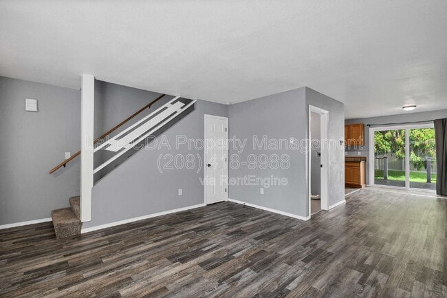 Photo - 1423 E Lunceford Ln Unit 2