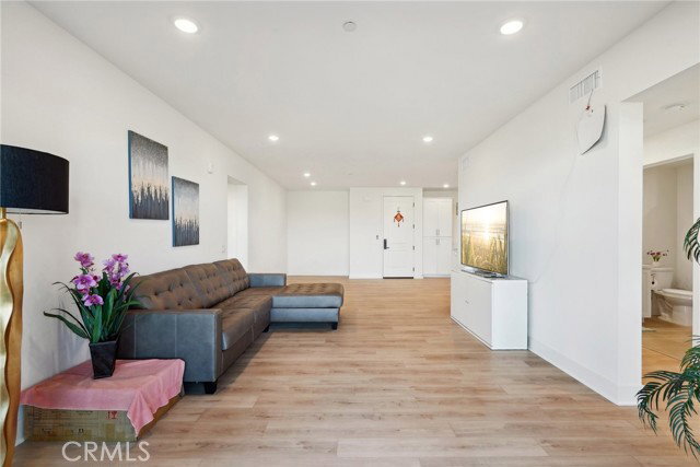 Photo - 16123 Dawn Wy
