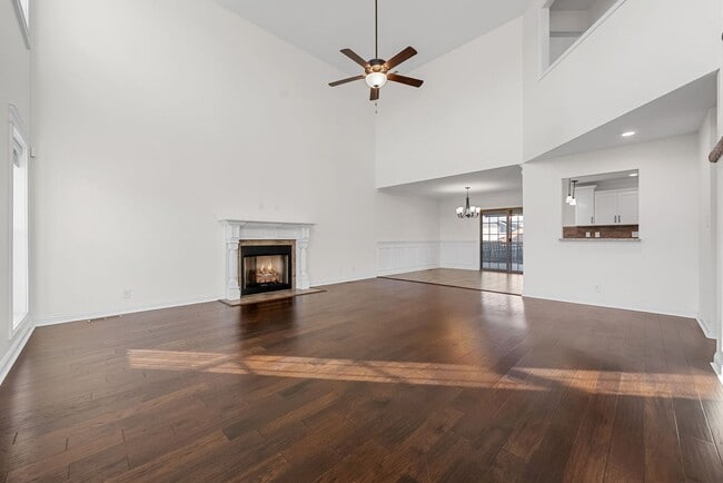 Photo - Pet Friendly Four Bedroom with Bonus!