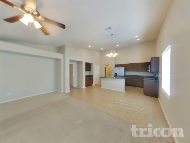 Photo - 1502 E Mayfield Dr