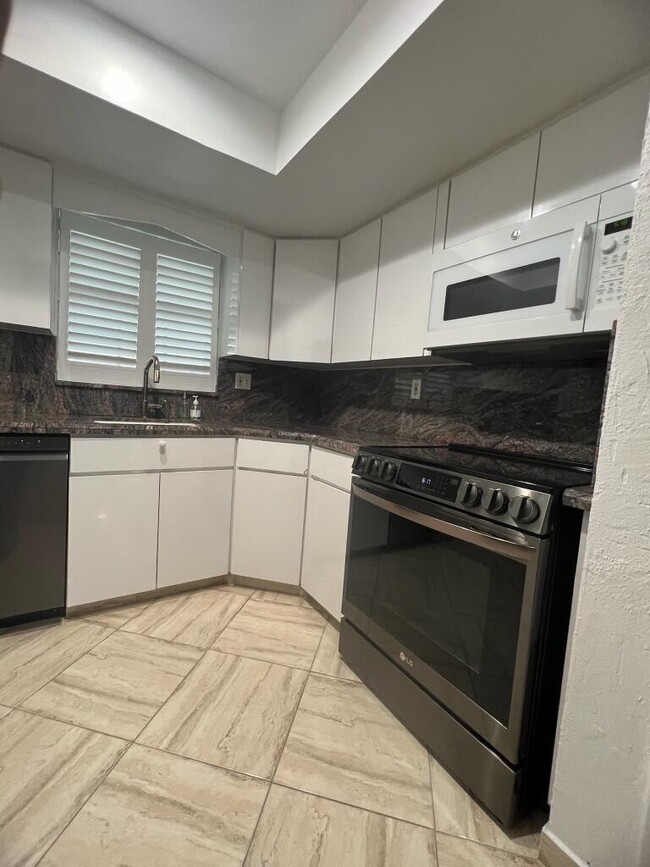 Photo - 117 Lehane Terrace Unit 210