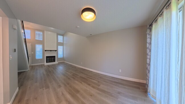 Photo - 1112 Woodgate Dr
