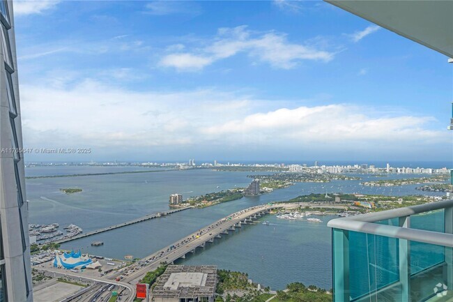 Building Photo - 900 Biscayne Blvd Unit 6109 Rental